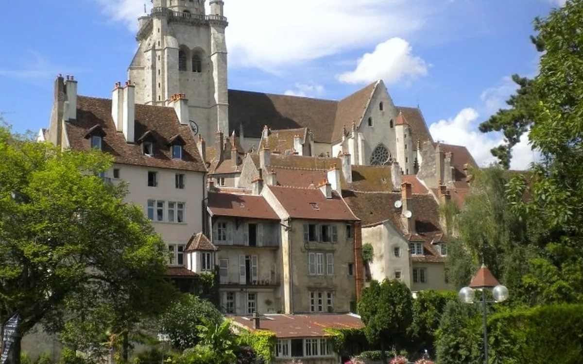 Dole, Jura